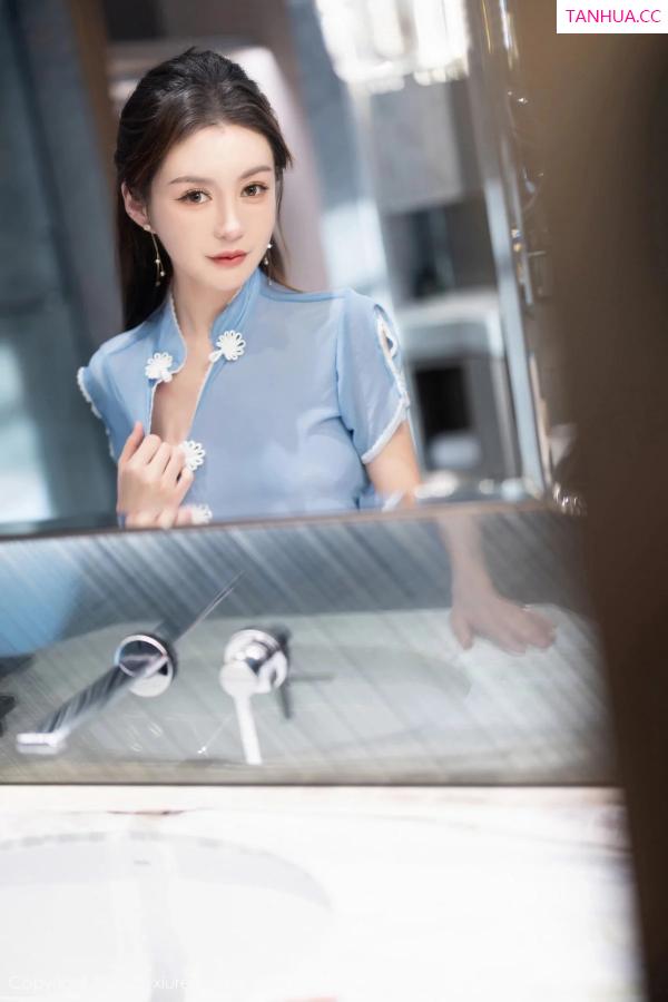  [XiuRen]高清写真图 2023.12.18 No.7824 唐宁宁 长裙美腿第55张图片